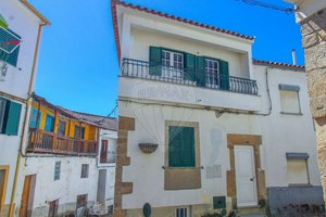 2 bedrooms House in Telhado, Portugal No. 165440