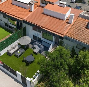 6 bedrooms House in Amadora, Portugal No. 173370