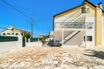 9 bedrooms House in Seixal, Portugal No. 174701 - Image 4