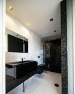 3 bedrooms House in Vila Nova de Gaia, Portugal No. 18054 - Image 10