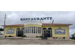 420m² Commercial property in Sintra, Portugal No. 182690