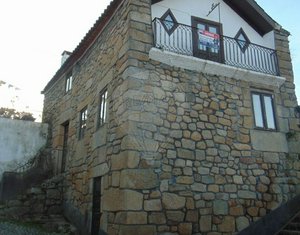 2 bedrooms House in Celorico da Beira, Portugal No. 185238