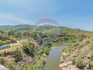 2 bedrooms House in Freixiel, Portugal No. 185921