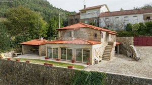 2 bedrooms House in Ponte de Lima, Portugal No. 186653