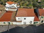 2 bedrooms House in Figueira de Castelo Rodrigo, Portugal No. 186995 - Image 2