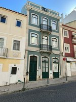2 bedrooms Apartment in Lisbon, Portugal No. 187460 - Image 2