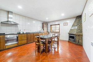 4 bedrooms House in Garfe, Portugal No. 188395