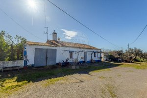 3 bedrooms House in Ourique, Portugal No. 188786