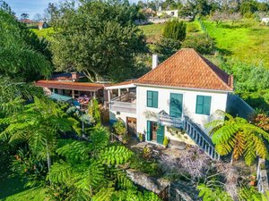 4 bedrooms House in Santana, Portugal No. 188890
