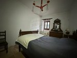 3 bedrooms House in Porto de Mos, Portugal No. 189361 - Image 5