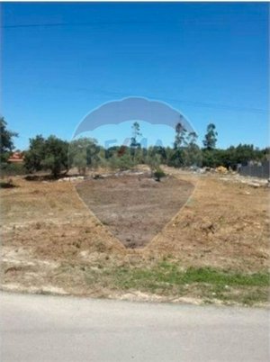 1000m² Land in Turquel, Portugal No. 63054