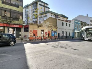 500m² Land in Barreiro, Portugal No. 77020