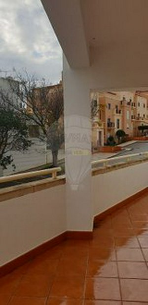 3 bedrooms Duplex in Luz, Portugal No. 9511