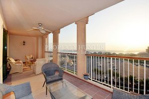 Studio in The Pearl, Qatar No. 112