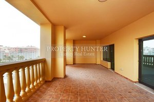 Studio in The Pearl, Qatar No. 159