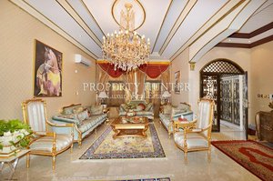 6 bedrooms Villa in The Pearl, Qatar No. 191