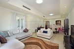 2 bedrooms Apartment in The Pearl, Qatar No. 200 - apartment in Qatar