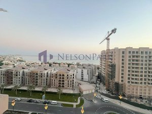 3 bedrooms Apartment in Doha, Qatar No. 529