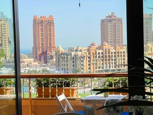 3 bedrooms Apartment in Doha, Qatar No. 530