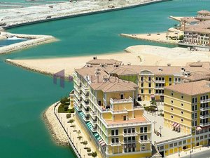4 bedrooms Penthouse in Doha, Qatar No. 722