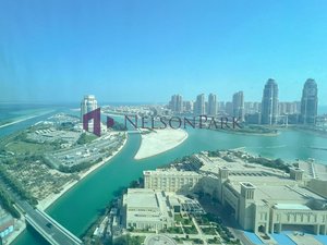 3 bedrooms Apartment in Doha, Qatar No. 812