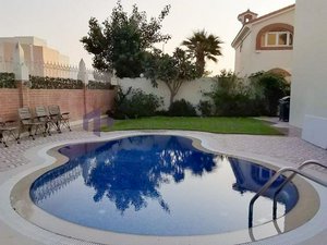 4 bedrooms Villa in Doha, Qatar No. 866