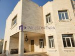 7 bedrooms Villa in Doha, Qatar No. 873 - villa in Qatar