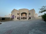 8 bedrooms Villa in Al Daayen, Qatar No. 888 - villa in Qatar