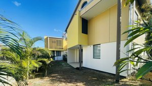 4 bedrooms Villa in Saint-Paul, Reunion No. 10