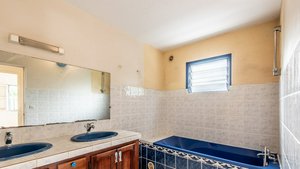 5 bedrooms Villa in La Possession, Reunion No. 18