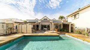 6 bedrooms Villa in Sainte-Marie, Reunion No. 27