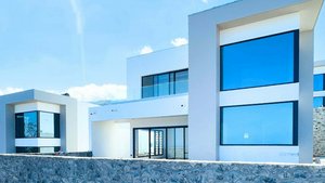 5 bedrooms Villa in La Possession, Reunion No. 9