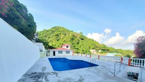 6 bedrooms House in Saint George, Saint Vincent and the Grenadines No. 14