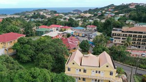 6 bedrooms House in Saint George, Saint Vincent and the Grenadines No. 4