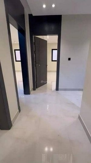 5 bedrooms Villa in Riyadh, Saudi Arabia No. 1052