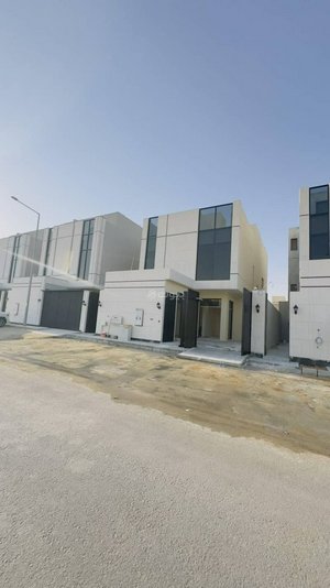 7 bedrooms Villa in Riyadh, Saudi Arabia No. 588