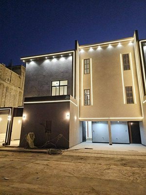 4 bedrooms Apartment in Riyadh, Saudi Arabia No. 598