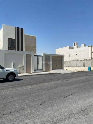 6 bedrooms Villa in Khobar, Saudi Arabia No. 610