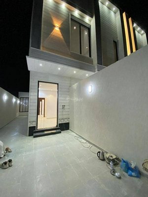 6 bedrooms Villa in Riyadh, Saudi Arabia No. 620