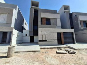 4 bedrooms Apartment in Riyadh, Saudi Arabia No. 631