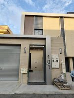 4 bedrooms Apartment in Riyadh, Saudi Arabia No. 682 - apartment in Saudi Arabia