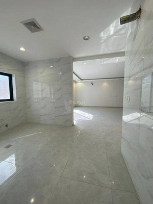 5 bedrooms Villa in Khobar, Saudi Arabia No. 698