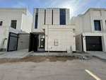 5 bedrooms Villa in Riyadh, Saudi Arabia No. 769 - villa in Saudi Arabia