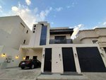 4 bedrooms Apartment in Riyadh, Saudi Arabia No. 780 - apartment in Saudi Arabia
