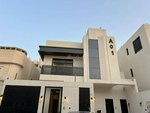 4 bedrooms Apartment in Riyadh, Saudi Arabia No. 813 - apartment in Saudi Arabia
