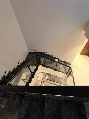 4 bedrooms Villa in Riyadh, Saudi Arabia No. 822