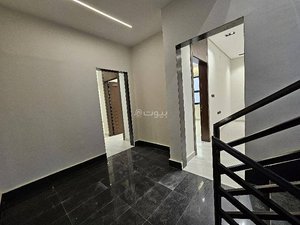 5 bedrooms Apartment in Riyadh, Saudi Arabia No. 911