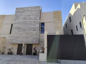 4 bedrooms Apartment in Riyadh, Saudi Arabia No. 965