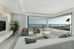 4 bedrooms Apartment in Estepona, Spain No. 10096 - Image 4