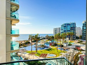 2 bedrooms Apartment in Punta Prima, Spain No. 10205